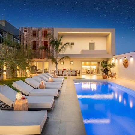 Hypnosis Beachside Villa With Private Heated Pool ゲオルギオポリス エクステリア 写真