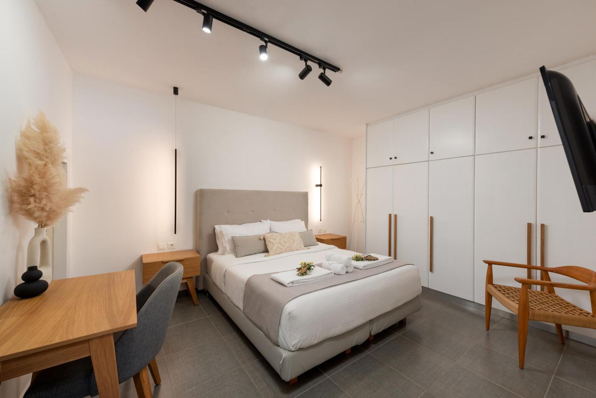 Hypnosis Beachside Villa With Private Heated Pool ゲオルギオポリス エクステリア 写真