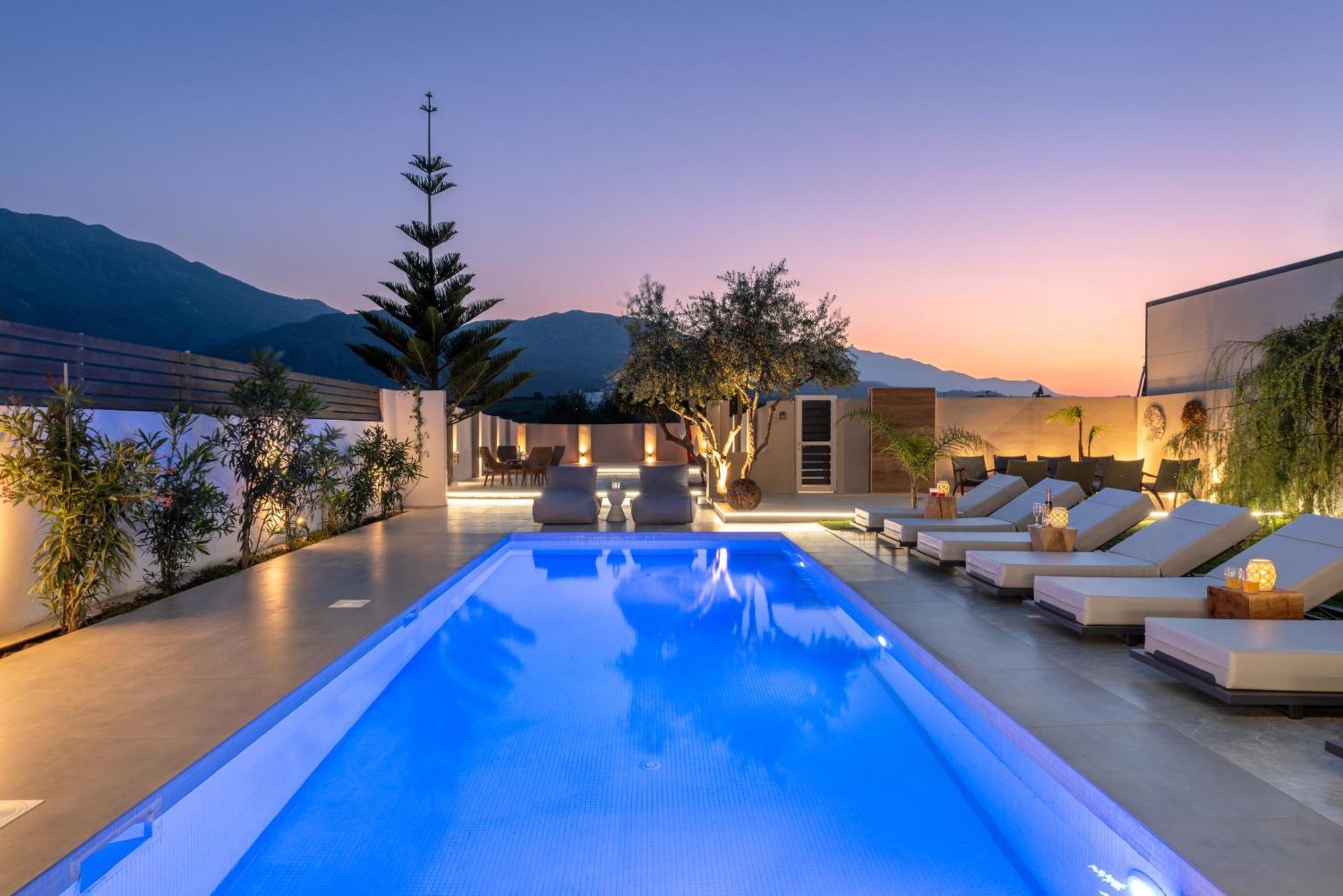 Hypnosis Beachside Villa With Private Heated Pool ゲオルギオポリス エクステリア 写真