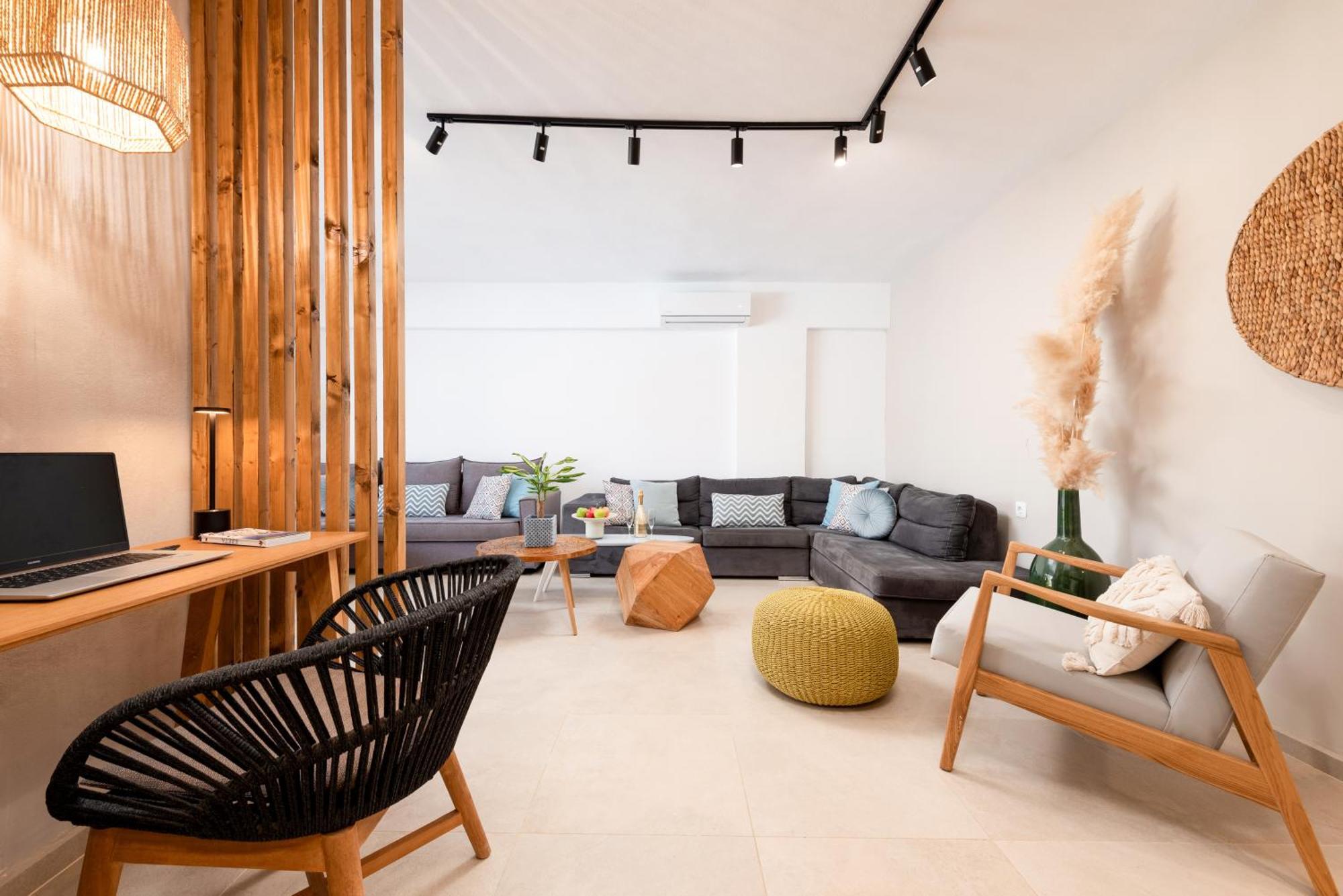 Hypnosis Beachside Villa With Private Heated Pool ゲオルギオポリス エクステリア 写真